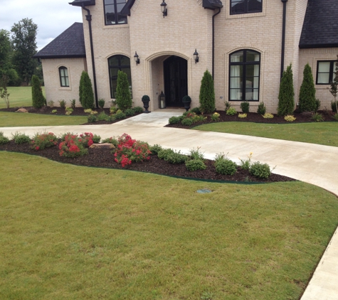 A Clean Cut Lawn Care - Fayetteville, AR