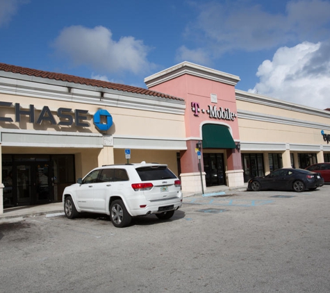 Mall at 163rd Street, A Brixmor Property - North Miami Beach, FL