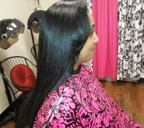 Cut, Color & More inside Sola-76132 - Fort Worth, TX