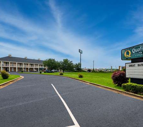 Quality Inn Oxford Anniston I-20 - Oxford, AL