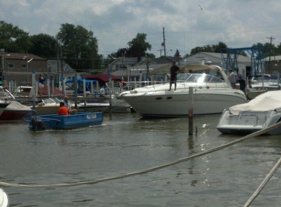 Ottawa River Yacht Club - Toledo, OH