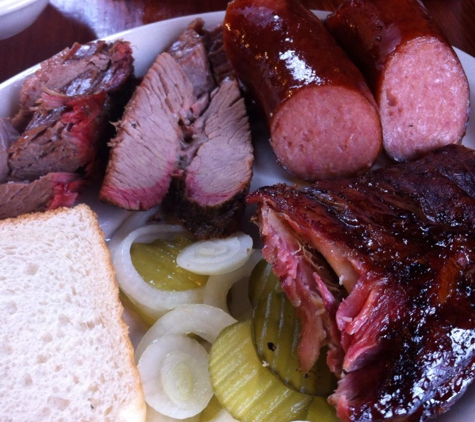 Longhorn Cattle Company Barbeque & Steak Restaurant - San Benito, TX