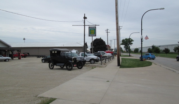 Steve's Auto - Waterman, IL