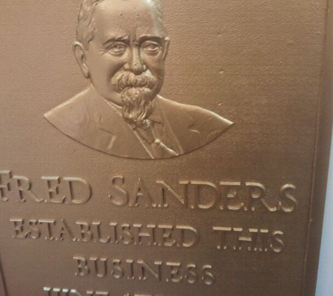 Sanders Candy Shop - Livonia, MI