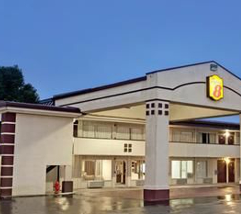 Super 8 by Wyndham Oklahoma/Frontier City - Oklahoma City, OK