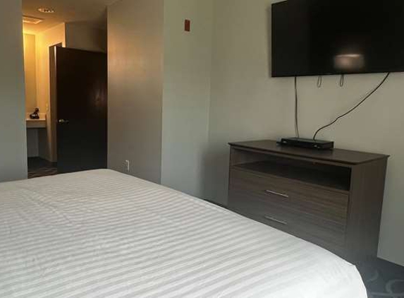 Wingate by Wyndham Humble/Houston Intercontinental Airport - Humble, TX