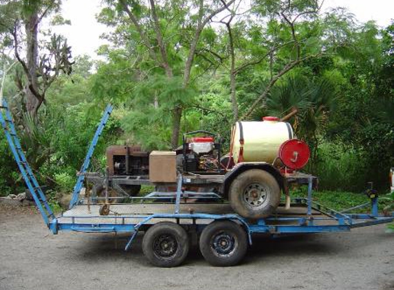 Custom Water Blasters & Repairs Pty Ltd - The Leap, QLD