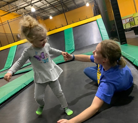 Rockin' Jump Trampoline Park Eagan - Eagan, MN