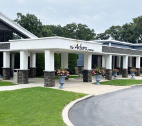 The Arbors Assisted Living at Bohemia - Bohemia, NY