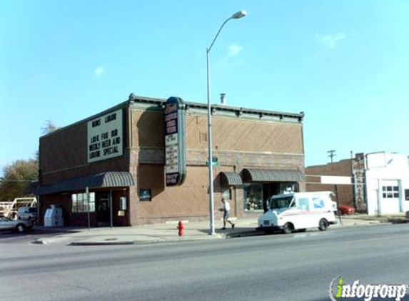 Mum's Liquor - Lincoln, NE