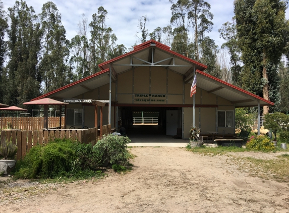 Triple "D" Ranch - Arroyo Grande, CA. Show Barn