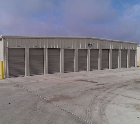 1387 Self Storage - Waxahachie, TX