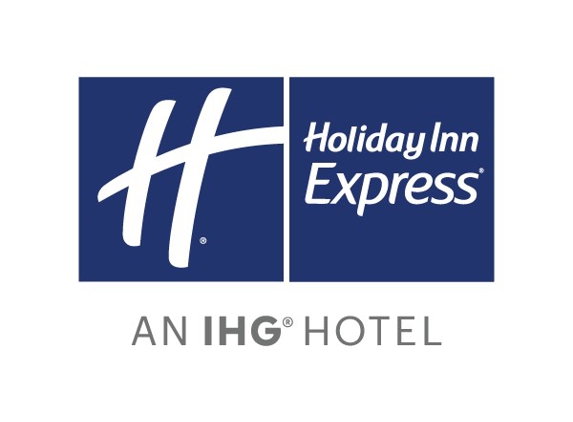 Holiday Inn Express - Auburn, MA