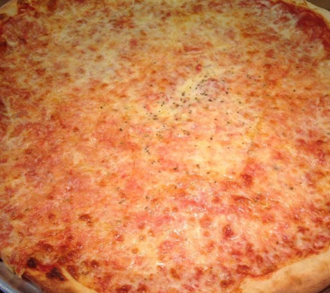 Primo Pizza & Restaurant - Farmingville, NY