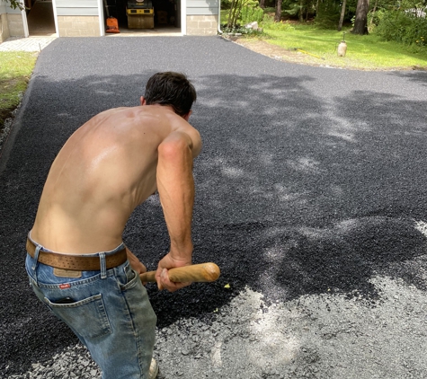 Sweet Sealcoating and Asphalt Repair - Queensbury, NY