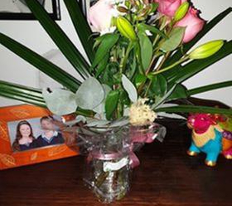 Lilly Of The Valley - Wagga Wagga, NSW. I ordered a "stylish mum" arrangement for $77 and got this instead (worth maybe $12)