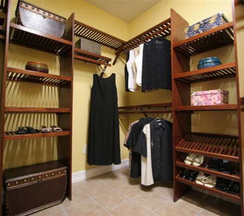 Distinctive Closet Designs / Shelving Plus - Pompano Beach, FL