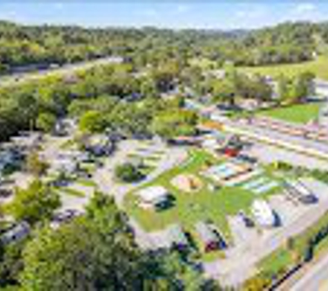 Nashville North RV Resort - Goodlettsville, TN