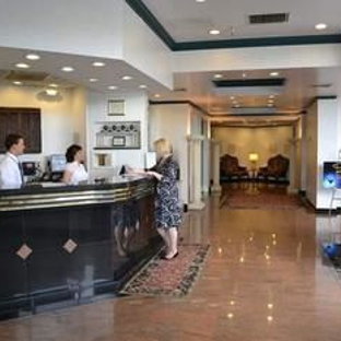 Euro-Suites Hotel - Morgantown, WV