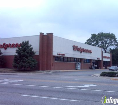 Walgreens - Des Plaines, IL