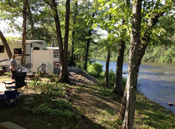 Sunsational Family Campground - Millmont, PA