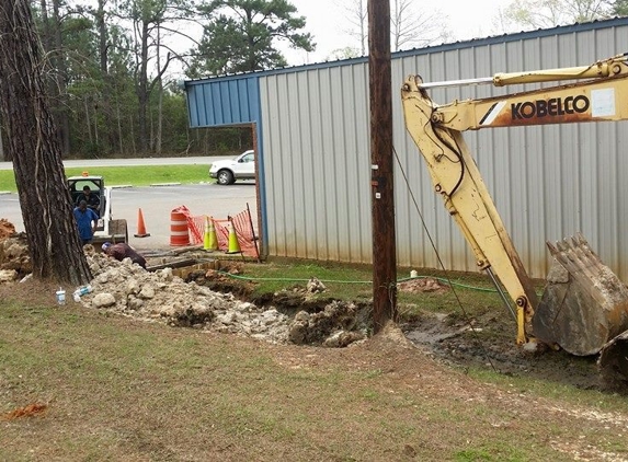 Shannon Bryant's Automotive and Towing Service - McKenzie, AL