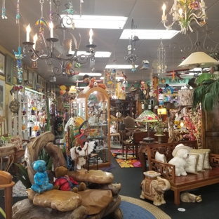 Marcy's Attic - Camarillo, CA