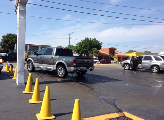 Sunshine Car Wash - Clearwater, FL