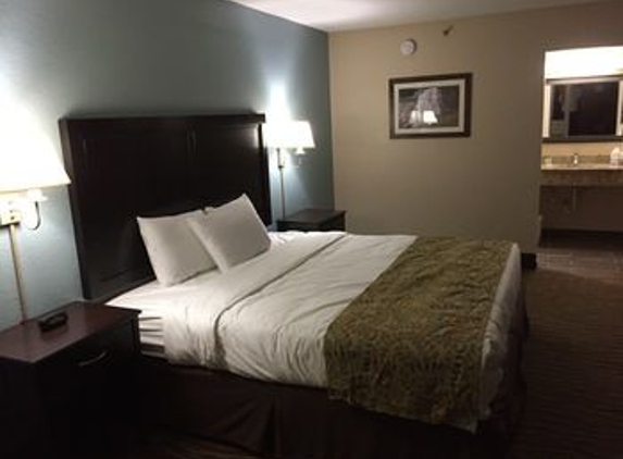 Cascades Mountain Resort, Ascend Hotel Collection - Hendersonville, NC