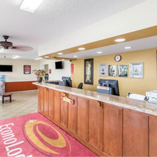 Econo Lodge - Tifton, GA