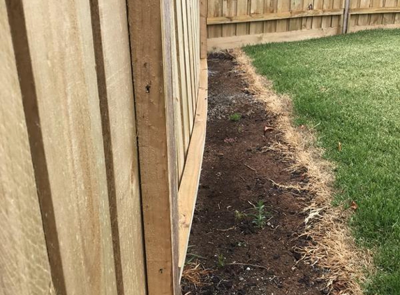 Border & Boundary Fencing - Werribee, VIC