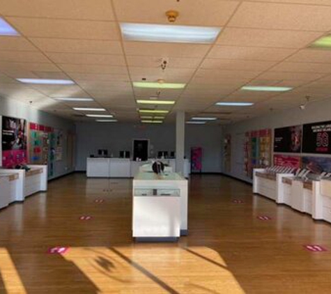 T-Mobile - Smithfield, NC