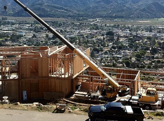 Ventura Crane Inc. - Santa Paula, CA