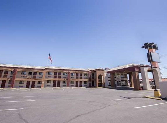 Baymont Inn & Suites - Kingman, AZ