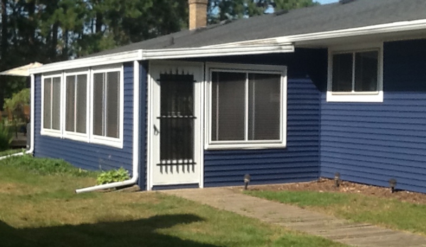 Jentlie Siding - Eau Claire, WI. Midnight blue