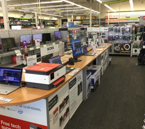 Staples - Leesburg, VA