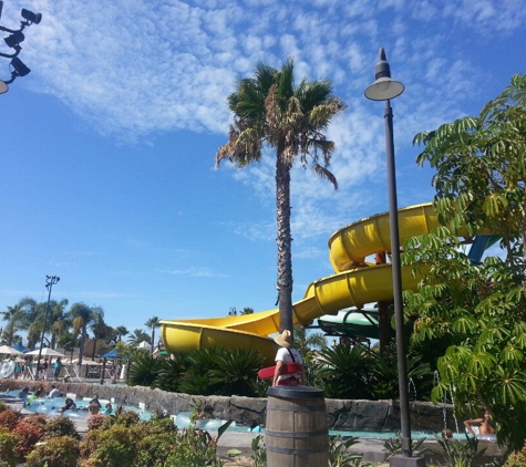 Splash! La Mirada Regional Aquatics Center - La Mirada, CA