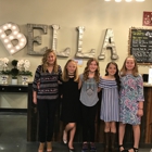 Blo out bella & blo dry bar