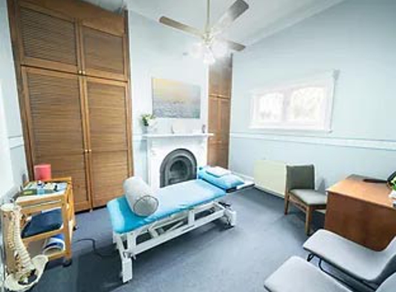 Geelong Osteopathic & Healthcare Clinic - Geelong West, VIC