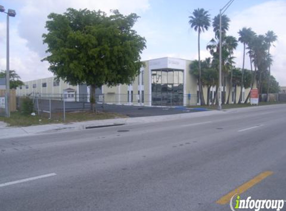 Family Tobacco Traders - Miami, FL