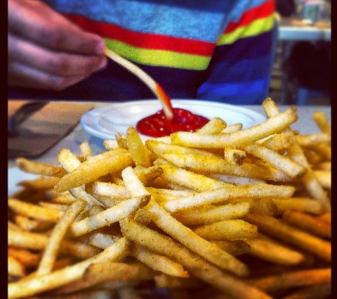 The Counter - Pasadena, CA. Best french fries!