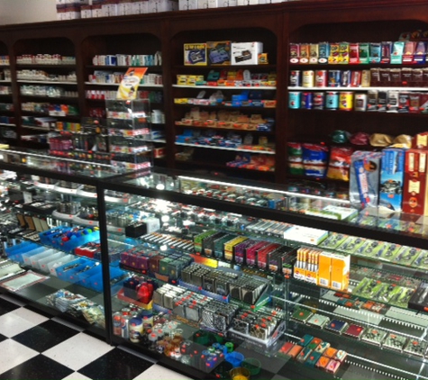 Super Smoke Shop - Mount Vernon, WA