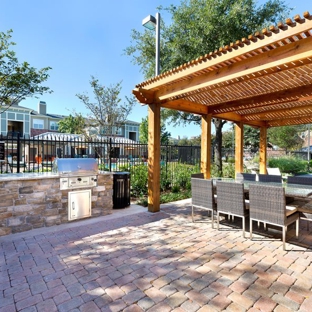 Indigo Pointe Apartments - Grand Prairie, TX