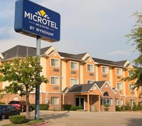 Microtel Inn & Suites by Wyndham Garland/Dallas - Garland, TX