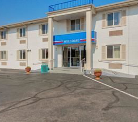 Motel 6 - Wichita, KS