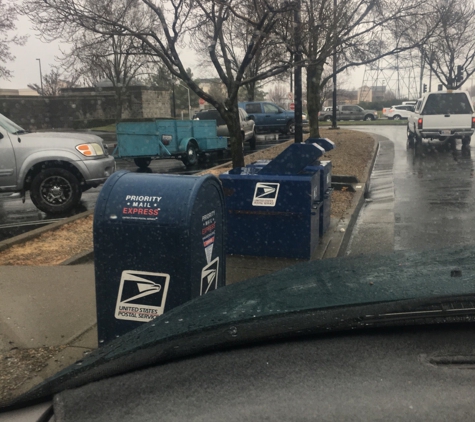 United States Postal Service - Redding, CA