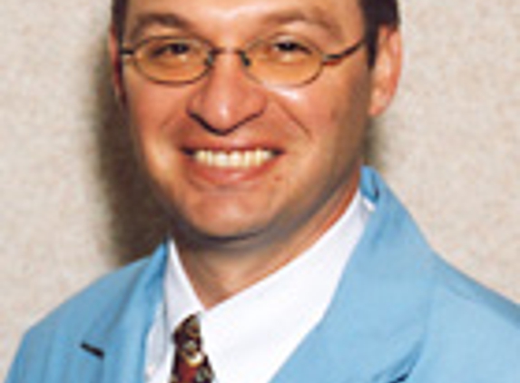 Dr. Eugene Becker, MD - Peru, IL