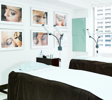 Salon Lashe - Chicago, IL. Chicago's Premium Place for Eyelash Extensions - Visit http://salonlashe.com