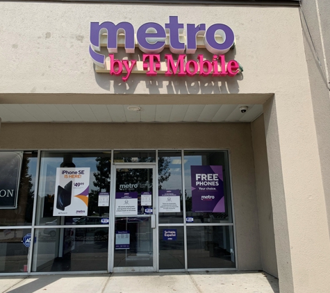 Metro by T-Mobile - North Charleston, SC