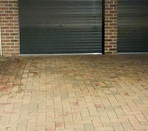 Aussie Garage Doors & Automations - Glenwood, NSW. Looks terrible, detracts from home appeal